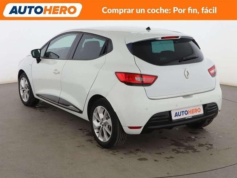 Usado Renault Clio IV LIMITED 90 CV (66 kW) 2018 Blanco Utilitario
