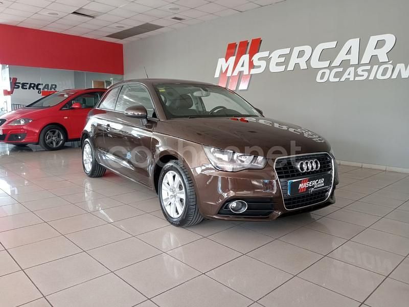 Marrón Usado 2012 Audi A1 Ambition Utilitario | 10.490 € (Precio justo) - Imagen 1/4