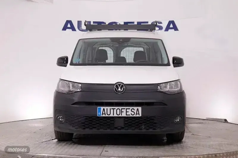 Usado VW Caddy 122 CV (89 kW) 2021 Blanco Monovolumen