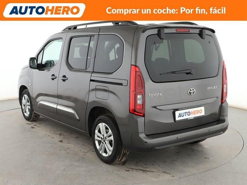 Usado Toyota Proace Verso Active 110 CV (80 kW) 2022 Negro Familiar