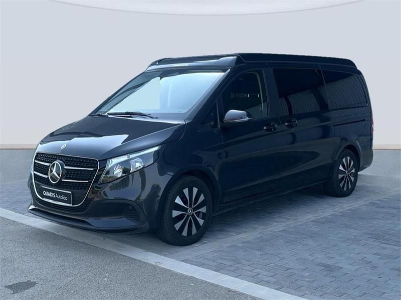 Gris grafito metalizado Usado 2024 Mercedes V220 Style Monovolumen | 71.900 € - Imagen 1/4