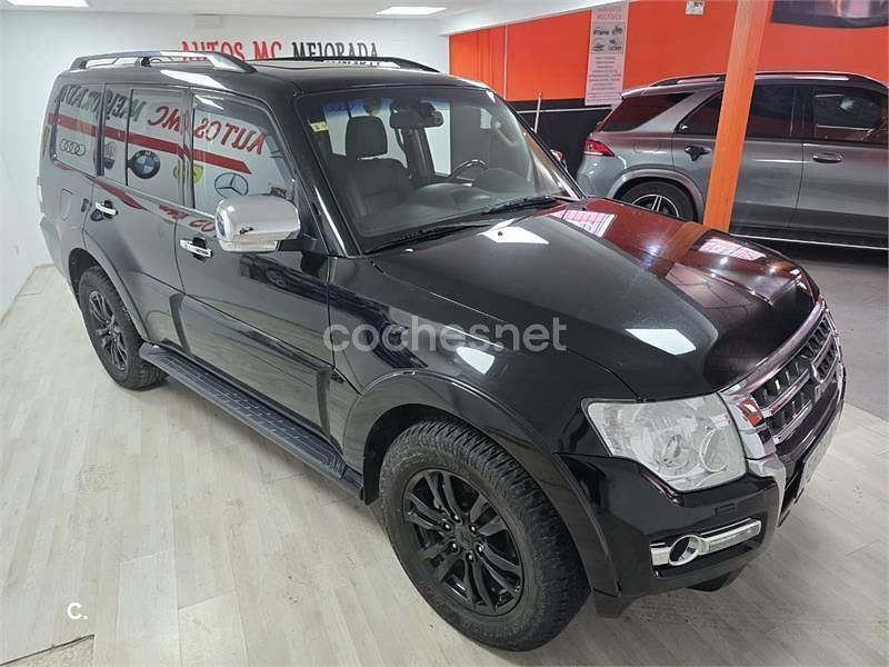Usado Mitsubishi Montero Motion 200 CV (147 kW) 2015 Negro SUV