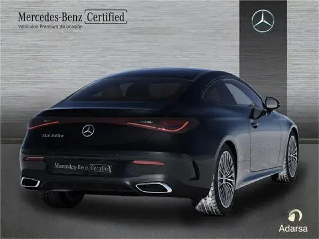 Usado Mercedes CLE220 197 CV (144 kW) 2024 Negro obsidiana