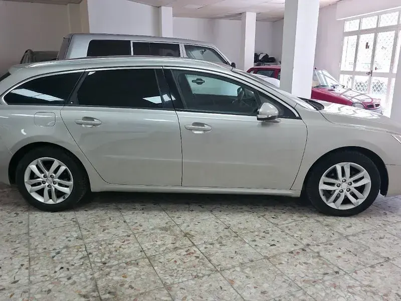 Usado Peugeot 508 SW Active 140 CV (102 kW) 2013 Beige Familiar