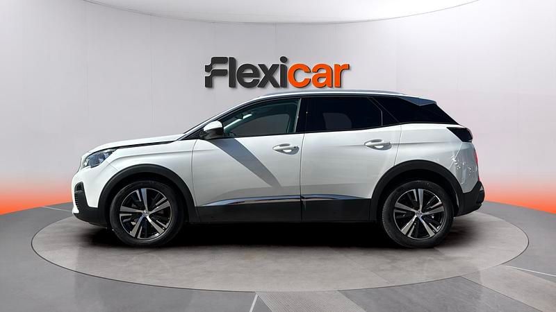 Usado Peugeot 3008 Allure 131 CV (96 kW) 2019 Blanco SUV