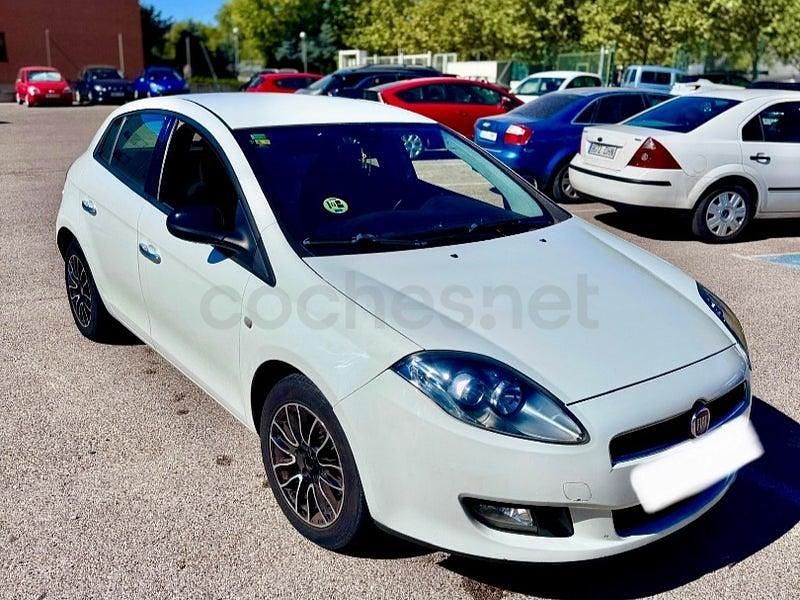 Usado Fiat Bravo Pop 105 CV (77 kW) 2015 Blanco Utilitario