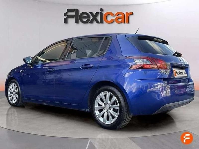 Usado Peugeot 308 SW Allure 131 CV (96 kW) 2020 Azul Familiar