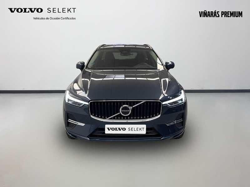 Usado Volvo XC60 Momentum 2022 Azul SUV