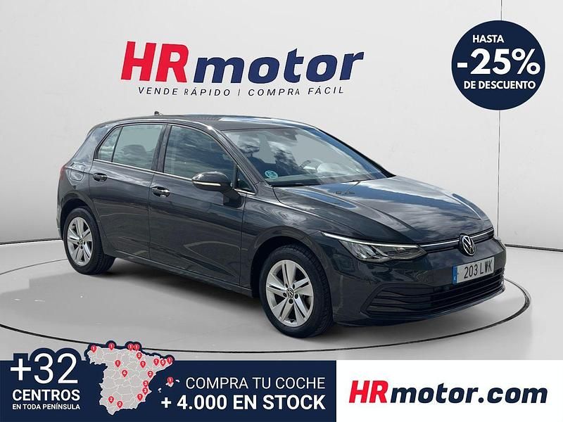 Usado VW Golf VIII 116 CV (85 kW) 2022 Gris / plata Berlina