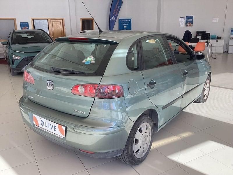 Usado Seat Ibiza 75 CV (55 kW) 2003 Verde Utilitario