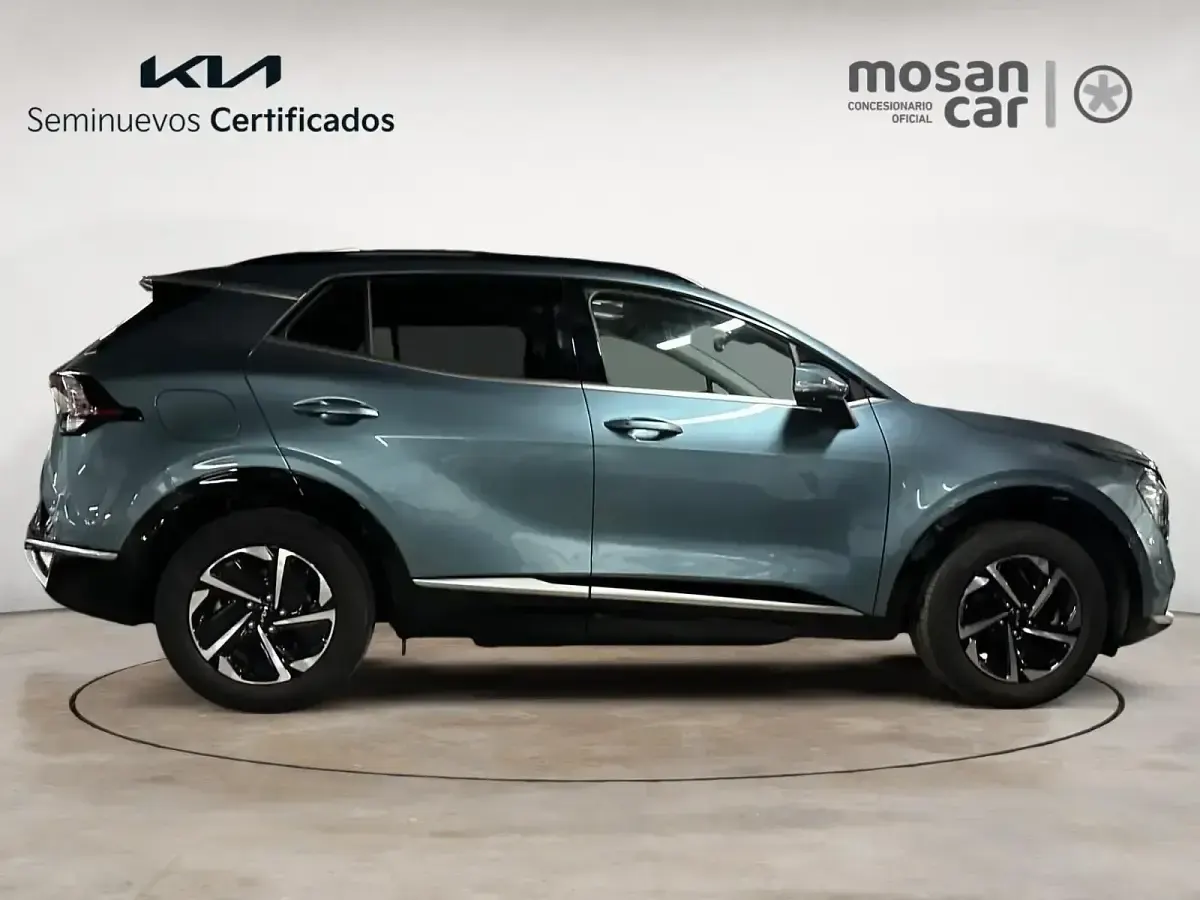 Usado Kia Sportage 252 CV (185 kW) 2024 Gris SUV