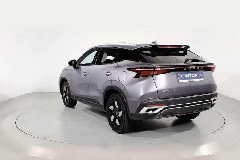 Usado Omoda 5 148 CV (108 kW) 2025 Negro SUV