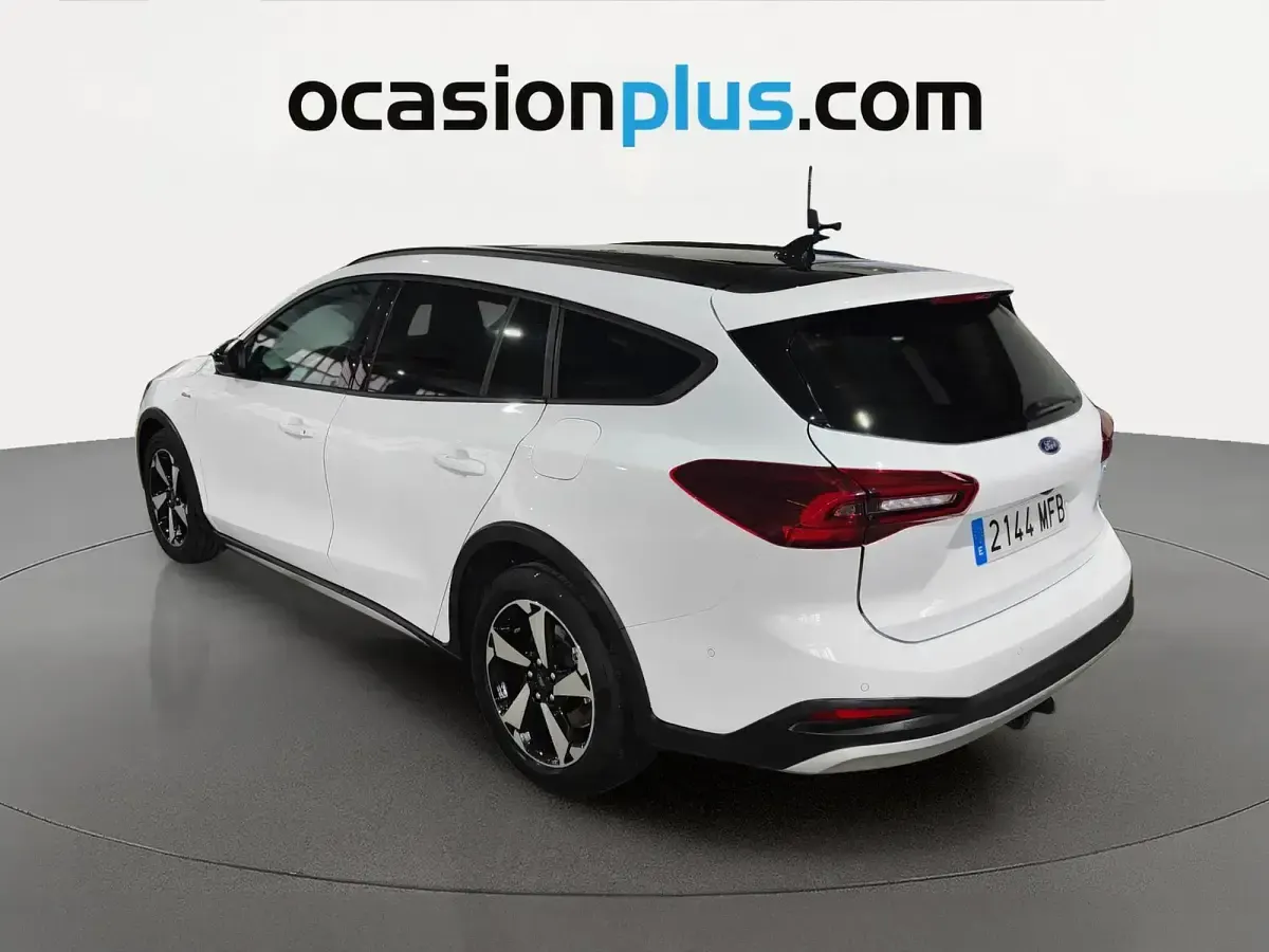 Usado Ford Focus Active 125 CV (91 kW) 2023 Blanco Familiar
