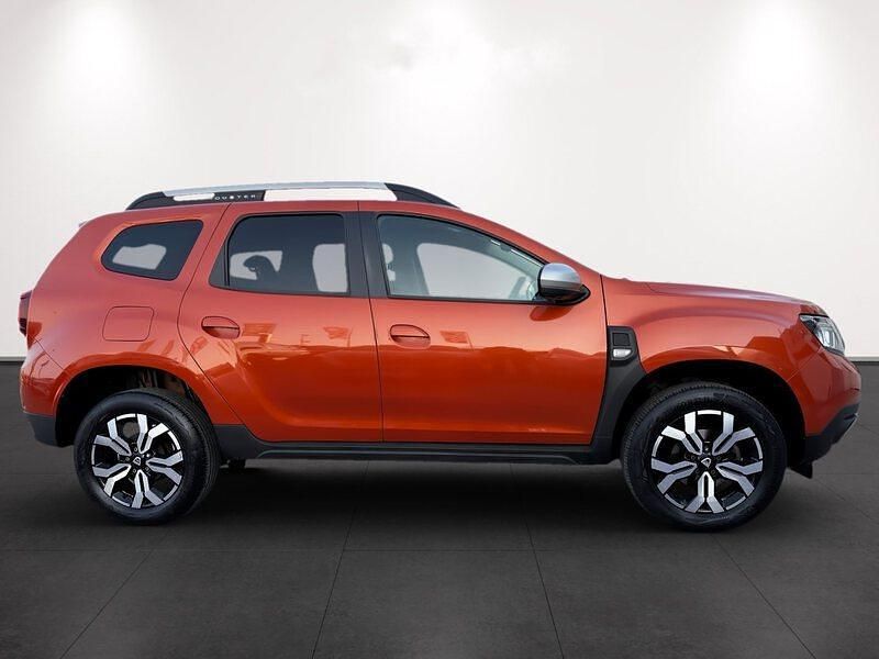 Usado Dacia Duster Prestige 100 CV (73 kW) 2022 Naranja SUV