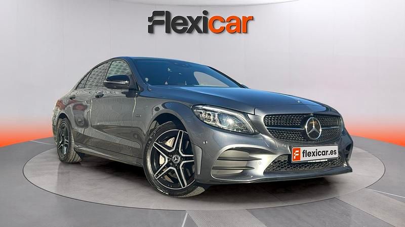 Usado Mercedes C300e 321 CV (236 kW) 2020 Gris Berlina