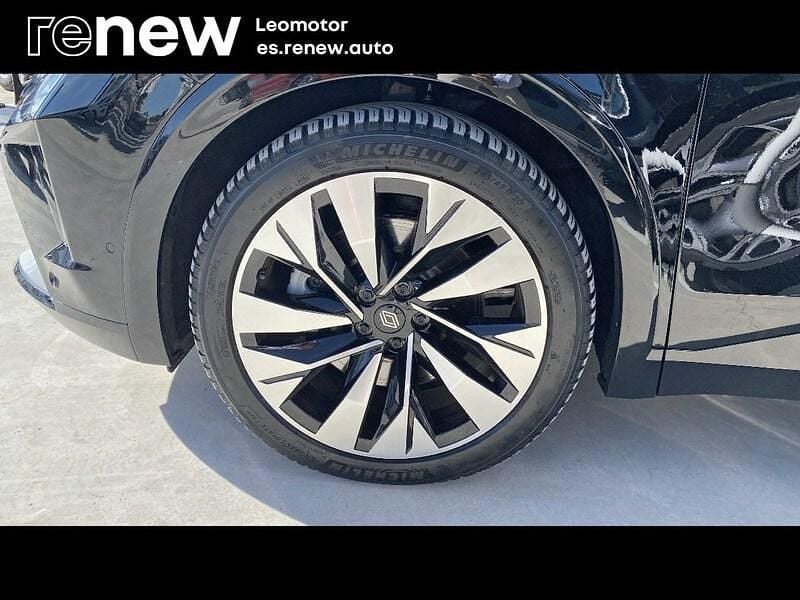 Käytetty Renault Rafale Techno 200 HP (147 kW) 2024 Musta Katumaasturi