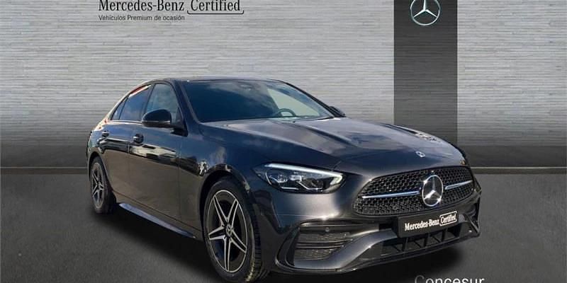 Usado Mercedes C220 200 CV (147 kW) 2024 Negro Berlina