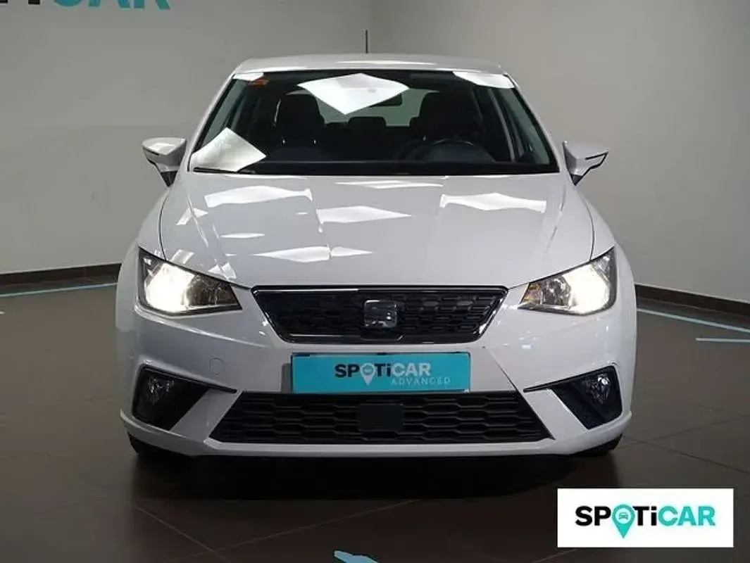 Usado Seat Ibiza Style 80 CV (58 kW) 2019 Blanco Utilitario