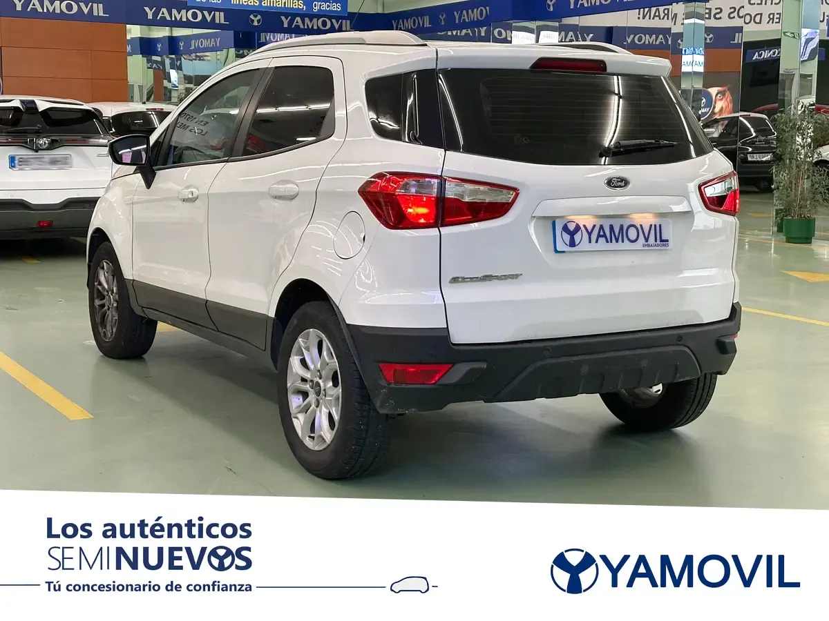 Usado Ford Ecosport Trend 112 CV (82 kW) 2016 Blanco SUV