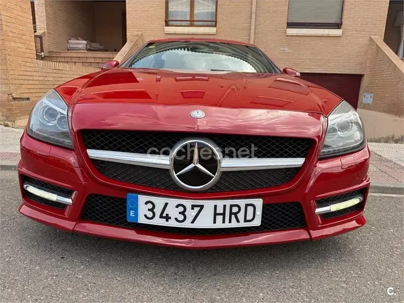 Usado Mercedes SLK350 306 CV (225 kW) 2010 Rojo Descapotable