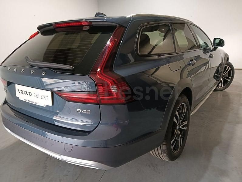 Usado Volvo V90 CC Pro 197 CV (144 kW) 2021 Azul Familiar