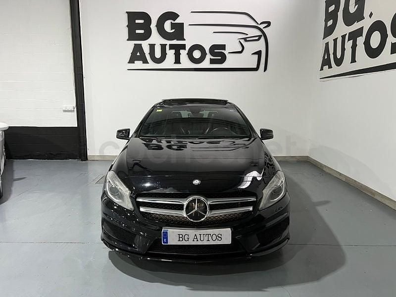 Usado Mercedes A200 AMG line 136 CV (100 kW) 2014 Negro Berlina
