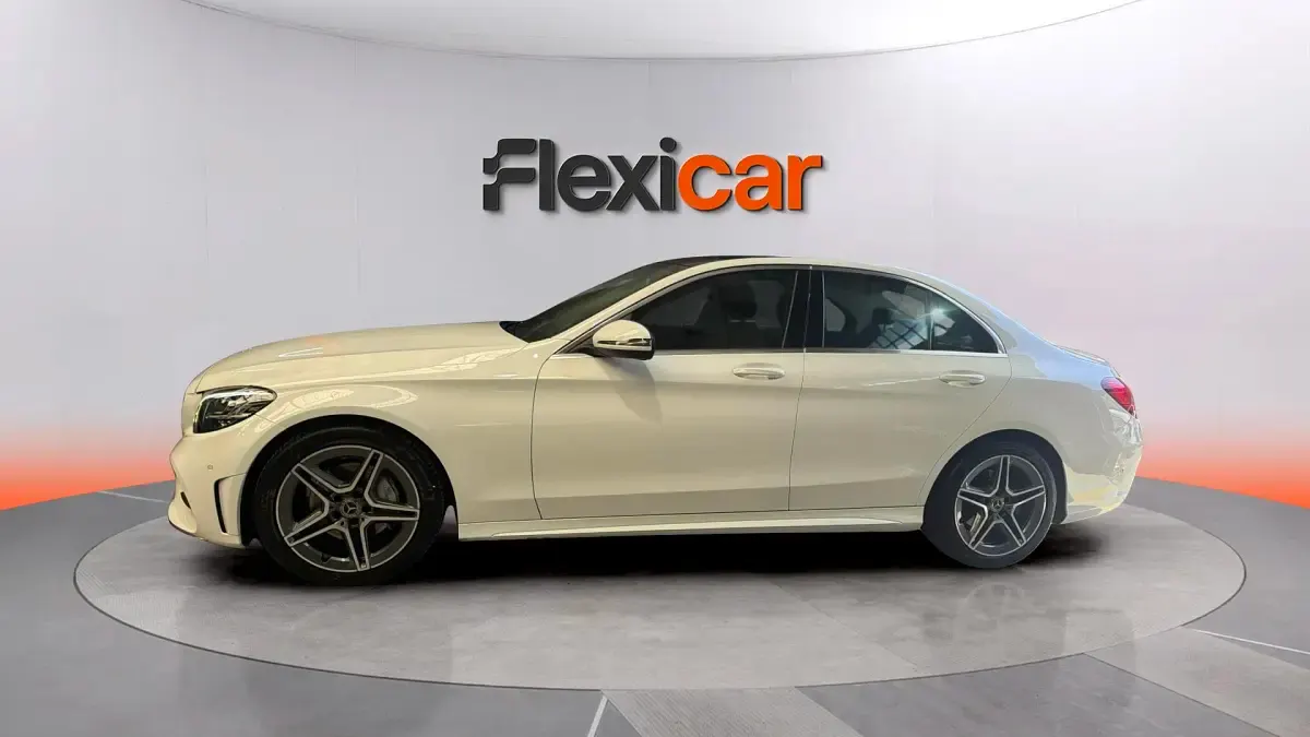 Usado Mercedes C220 194 CV (142 kW) 2018 Blanco Berlina