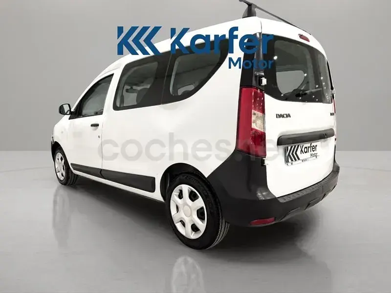 Usado Dacia Dokker Ambiance 90 CV (66 kW) 2017 Blanco Monovolumen