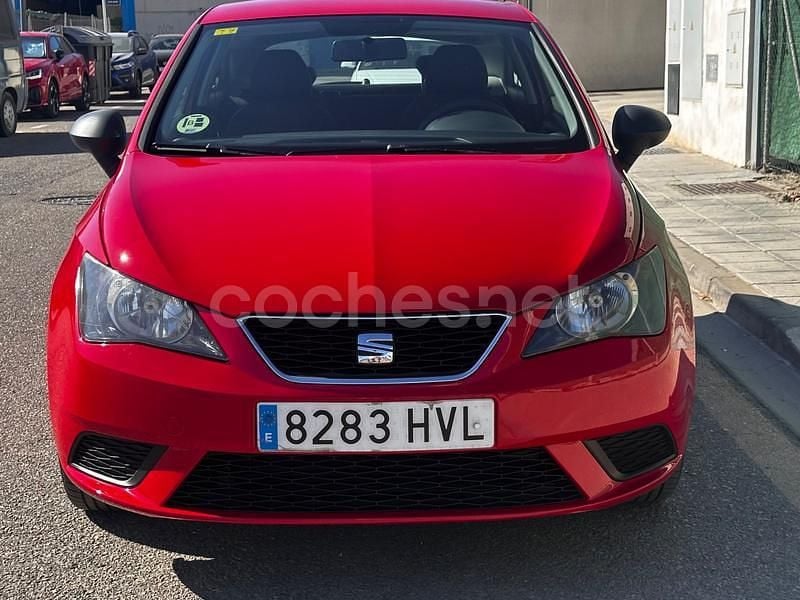 Rojo Usado 2014 Seat Ibiza SC Reference Utilitario | 5999 € (Precio justo) - Imagen 1/4
