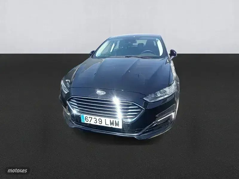 Usado Ford Mondeo Trend 150 CV (110 kW) 2021 Negro