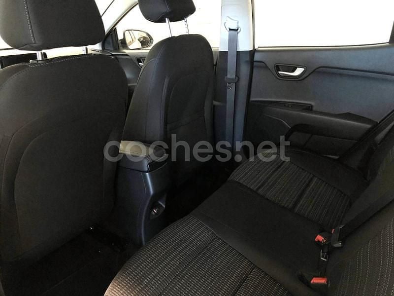 Nuevo Kia Stonic 100 CV (73 kW) 2025 Blanco SUV