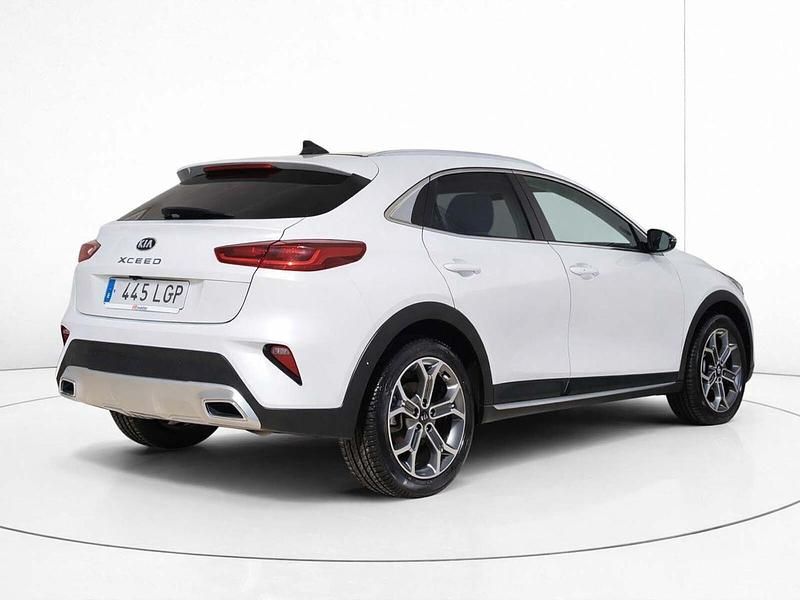 Usado Kia XCeed 136 CV (100 kW) 2020 Blanco SUV