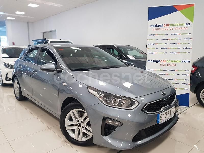 Gris / plata Usado 2021 Kia Ceed Berlina | 13.100 € (Buen precio) - Imagen 1/4