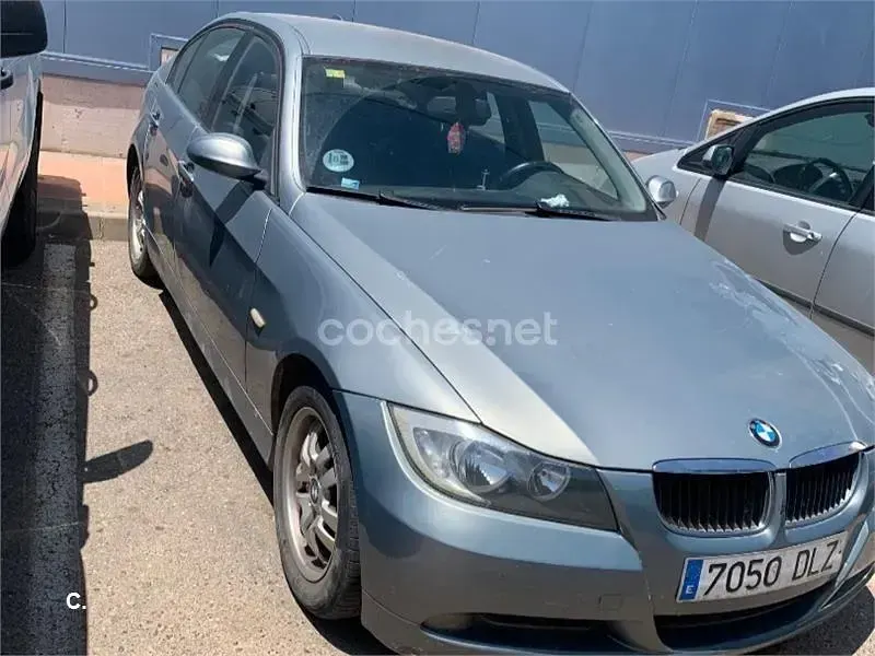 Usado BMW 320 163 CV (119 kW) 2005 Gris / plata Berlina