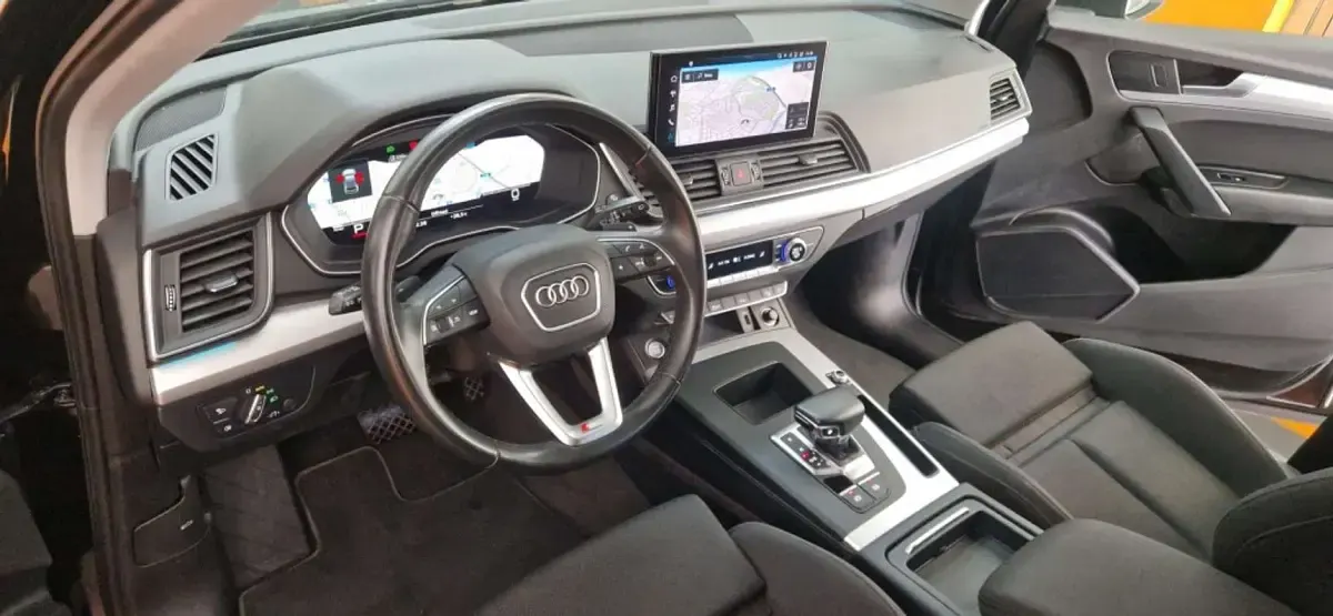 Usado Audi Q5 Sportback Advanced 204 CV (150 kW) 2022 Negro SUV