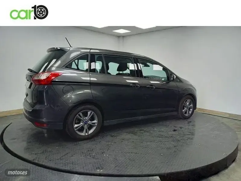Usado Ford Grand C-Max Business Edition 120 CV (88 kW) 2019 Gris Monovolumen