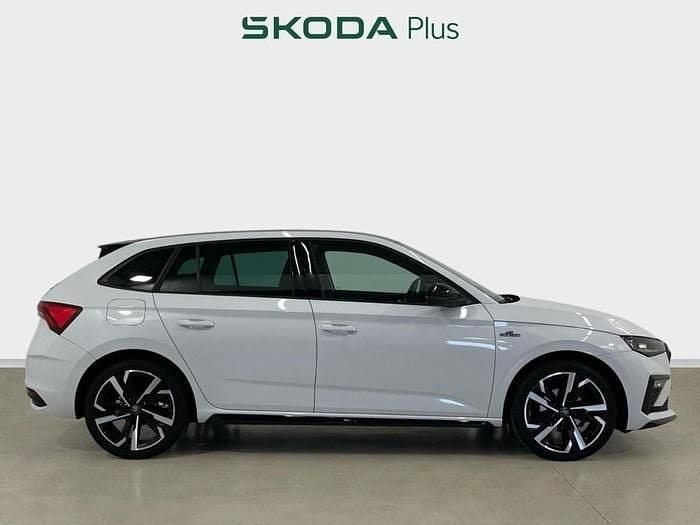 Usado Skoda Scala Monte Carlo 150 CV (110 kW) 2025 Blanco Utilitario