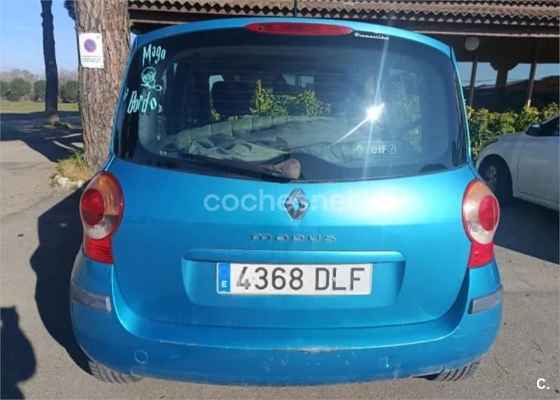 Usado Renault Modus Dynamique 100 CV (73 kW) 2005 Azul Monovolumen