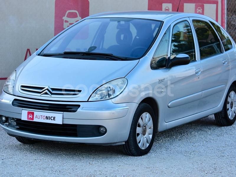 Gris / plata Usado 2008 Citroën Xsara Picasso Monovolumen | 4250 € (Precio justo) - Imagen 1/4