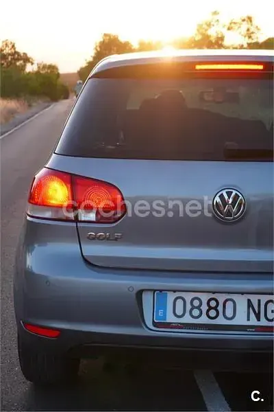 Usado VW Golf VI Advance 122 CV (89 kW) 2010 Gris / plata Utilitario