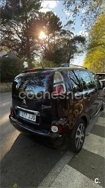 Usado Citroën C3 Picasso Seduction 92 CV (67 kW) 2015 Negro Monovolumen