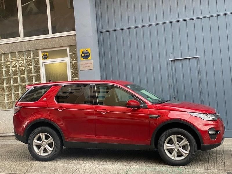 Usado Land Rover Discovery Sport HSE 150 CV (110 kW) 2015 Granate SUV