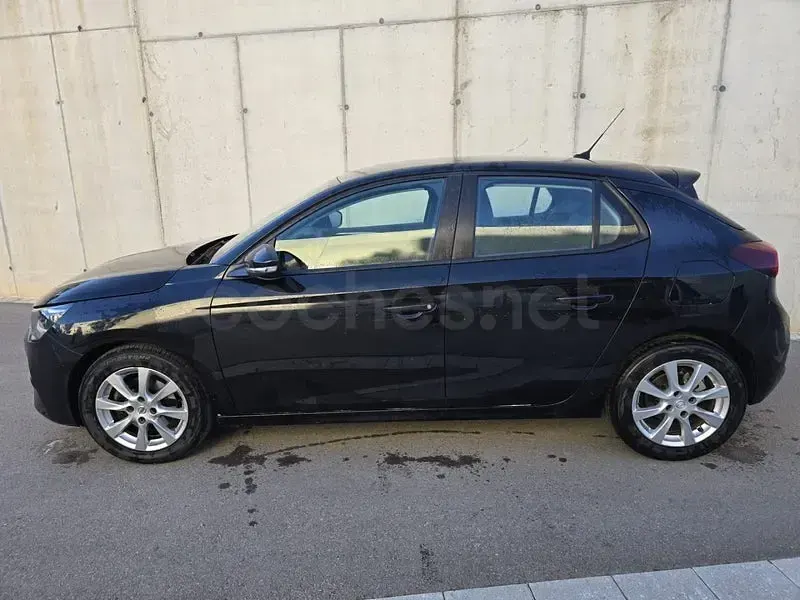 Usado Opel Corsa Edition 102 CV (75 kW) 2022 Negro Utilitario