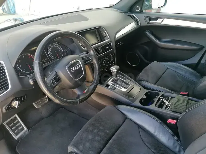 Usado Audi Q5 170 CV (125 kW) 2011 Gris / plata SUV