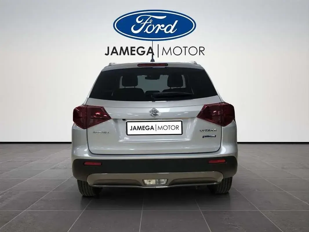 Usado Suzuki Vitara 129 CV (94 kW) 2023 Gris SUV