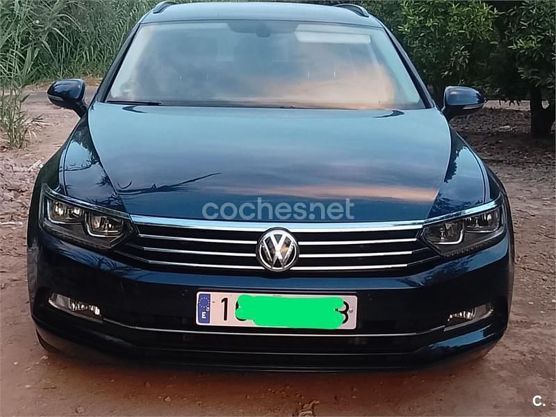 Azul Usado 2017 VW Passat Edition Familiar | 10.500 € (Super precio) - Imagen 1/4
