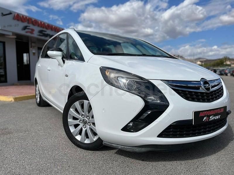 Usado Opel Zafira Tourer Excellence 136 CV (100 kW) 2015 Blanco Monovolumen