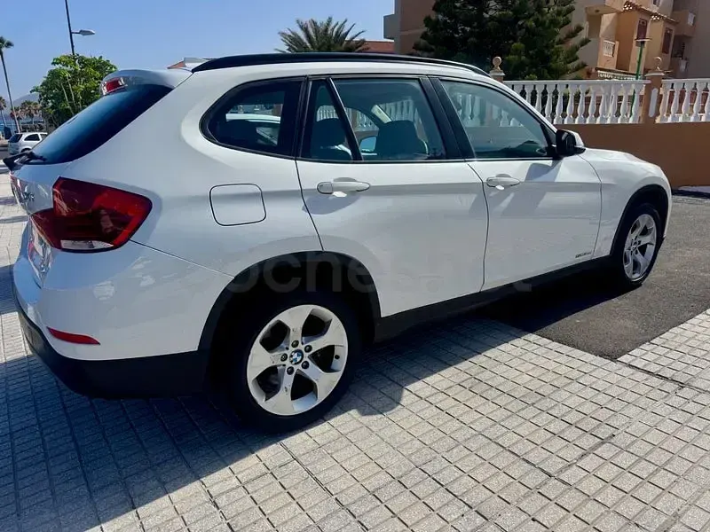 Usado BMW X1 116 CV (85 kW) 2014 Blanco SUV