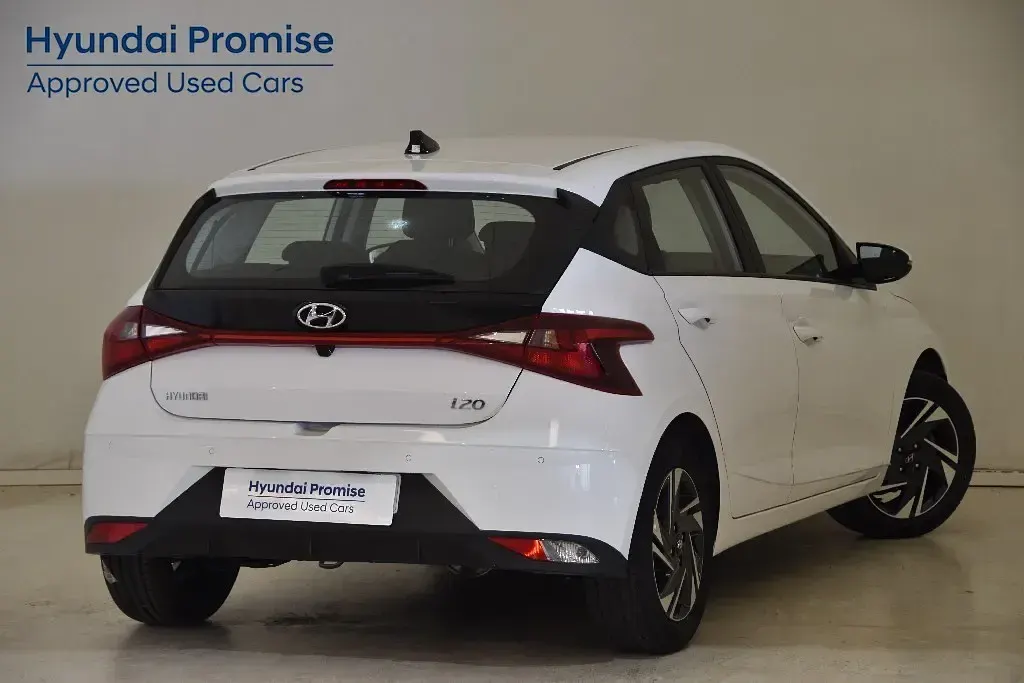 Usado Hyundai i20 83 CV (61 kW) 2023 Utilitario