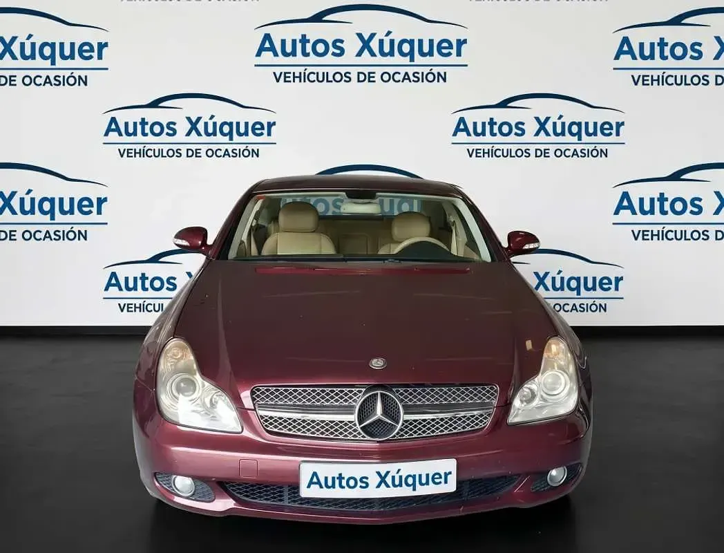 Usado Mercedes CLS350 272 CV (200 kW) 2005 Burdeos Coupe